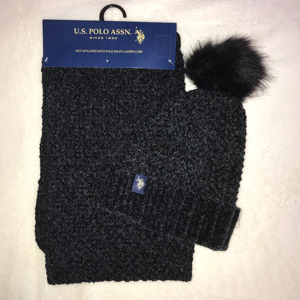 Hat and scarf combo